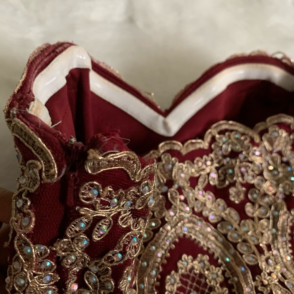 STRAPLESS PROM DRESS - Picture 5 of 5